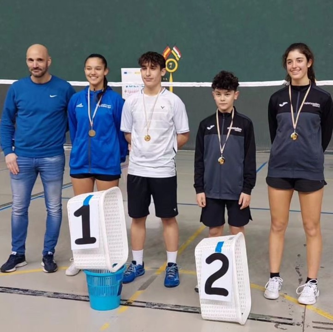 Medallas en el TOP TTR Lardero Sub-13, Sub-17 y Sénior